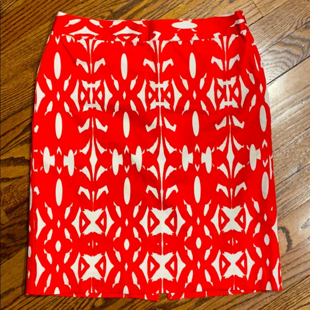 Van Heusen pencil skirt, size 2